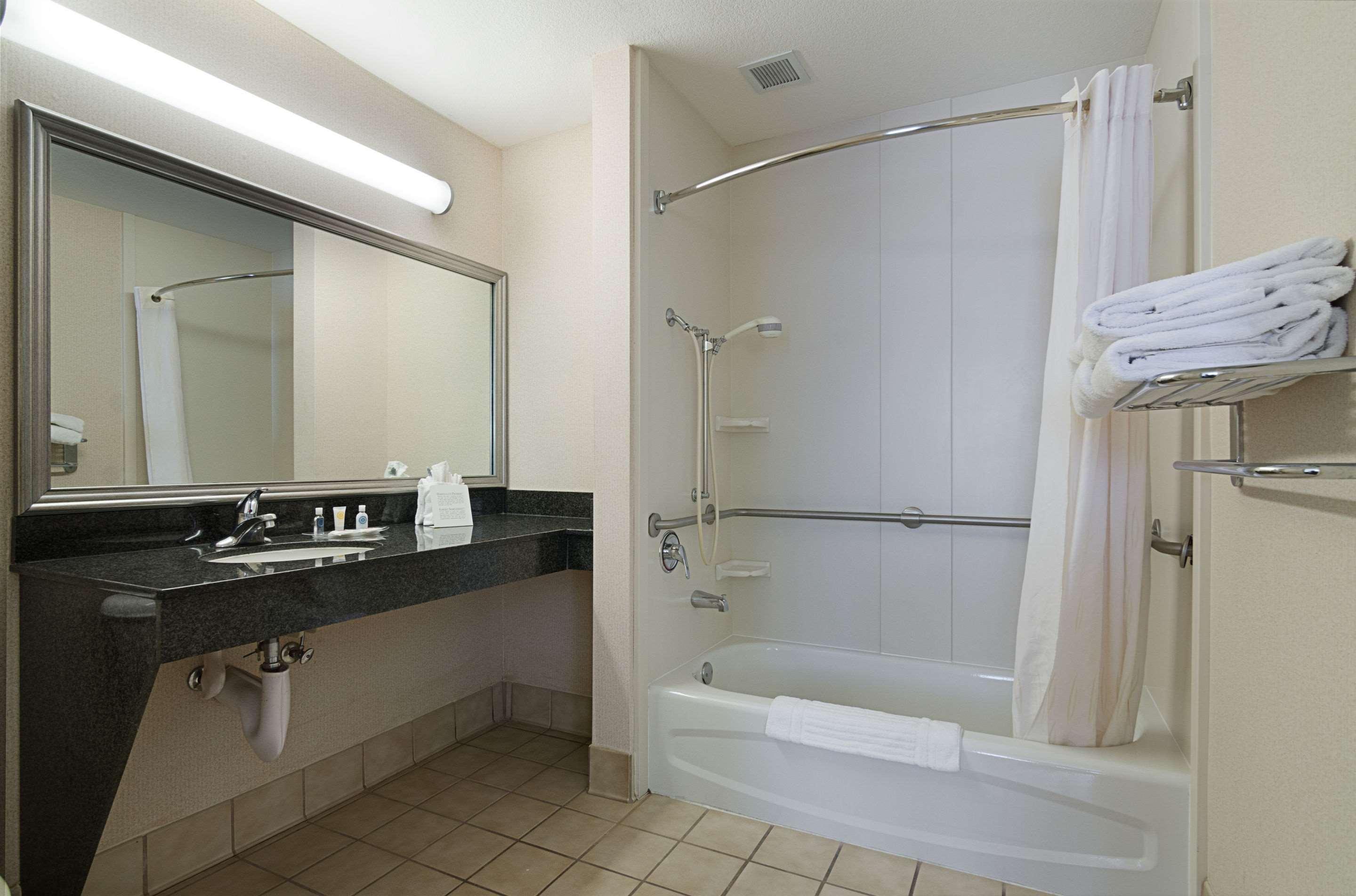 Quality Suites Springdale West I-49 Exteriör bild