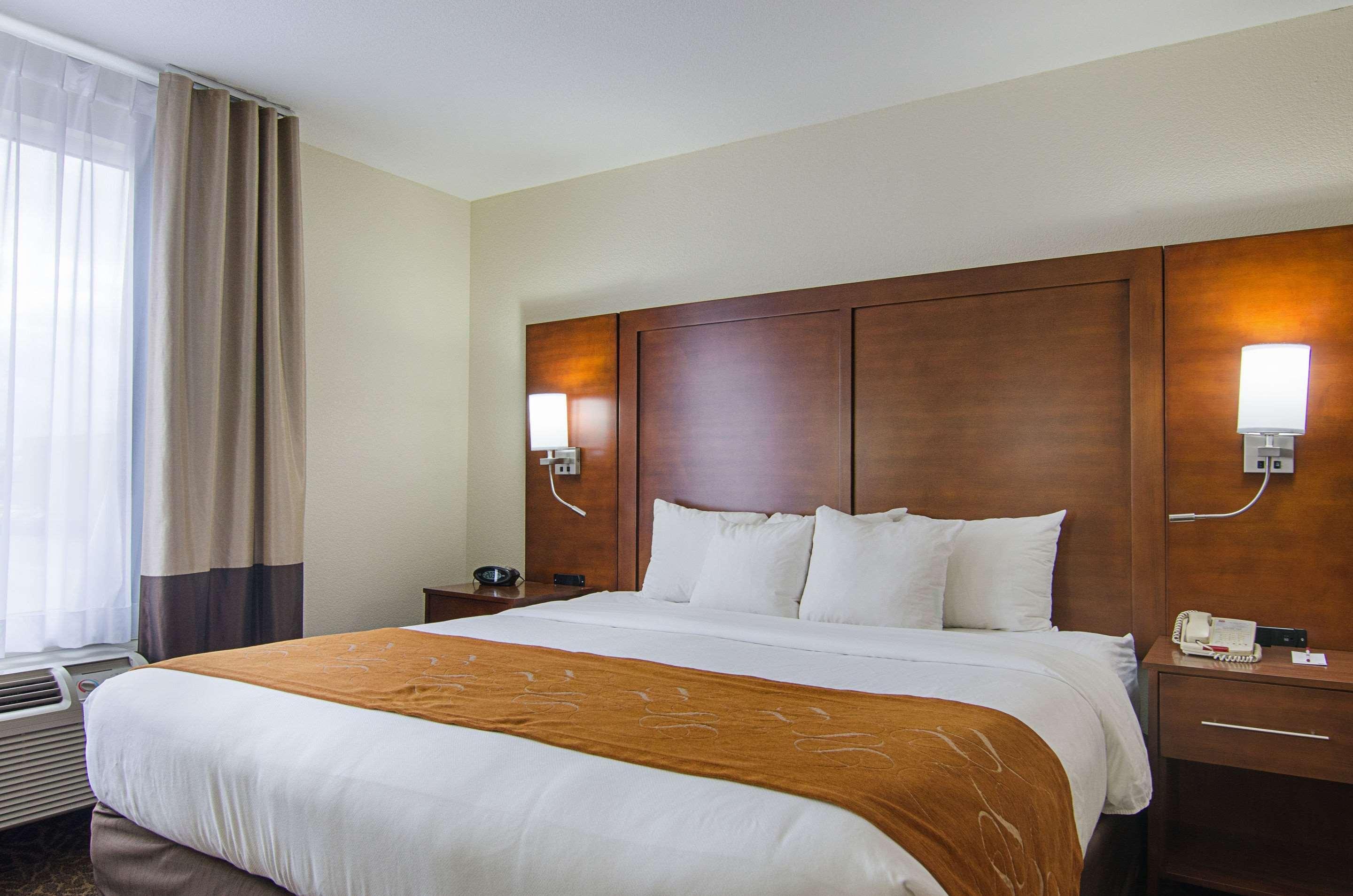 Quality Suites Springdale West I-49 Exteriör bild