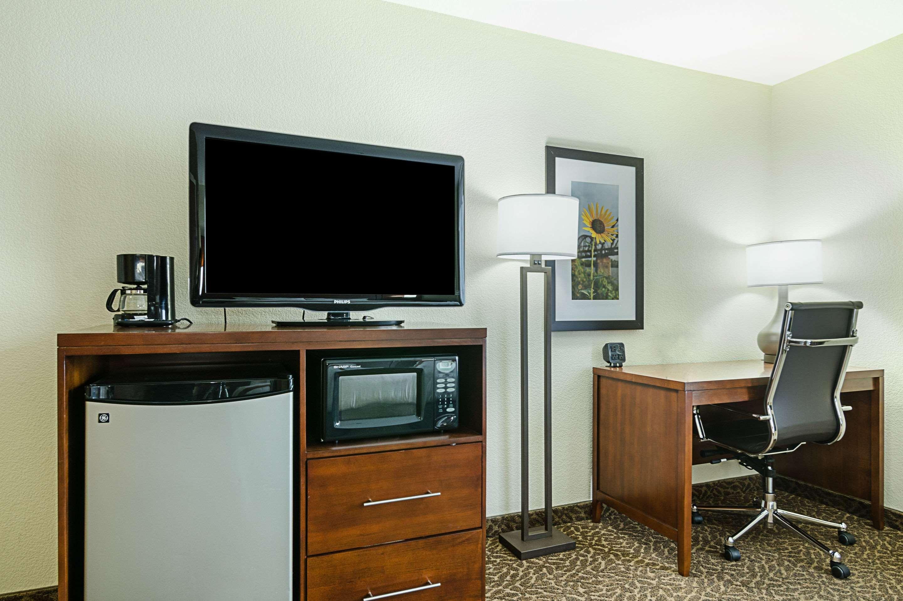 Quality Suites Springdale West I-49 Exteriör bild